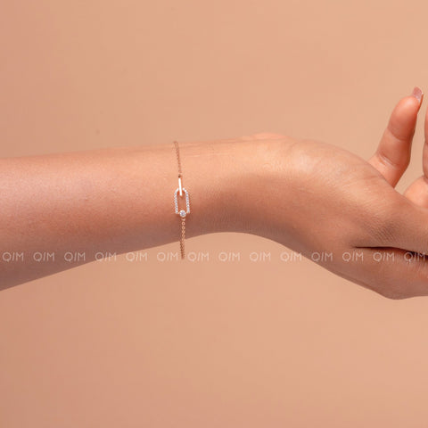 Connected Bracelet