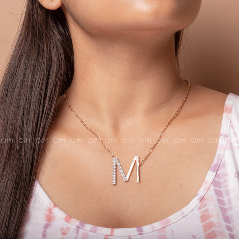 Alphabet M Chain