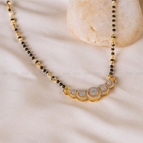 Saya Mangalsutra Pendant