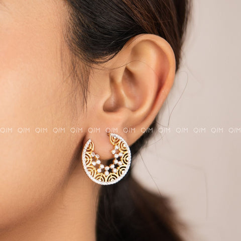 Centralize Earrings